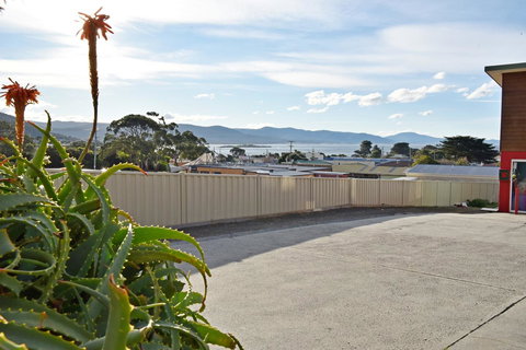 Bicheno Backpackers - Accommodation QLD 24