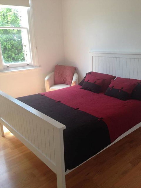 Hobart Colonial Apartment - Accommodation QLD 13