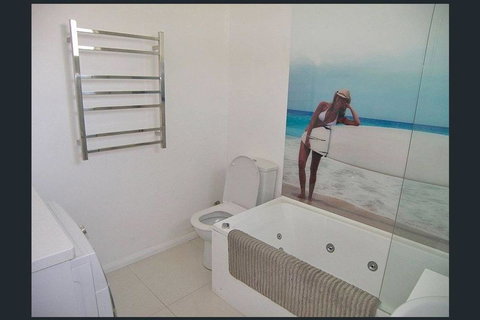 Hobart Colonial Apartment - Accommodation QLD 8