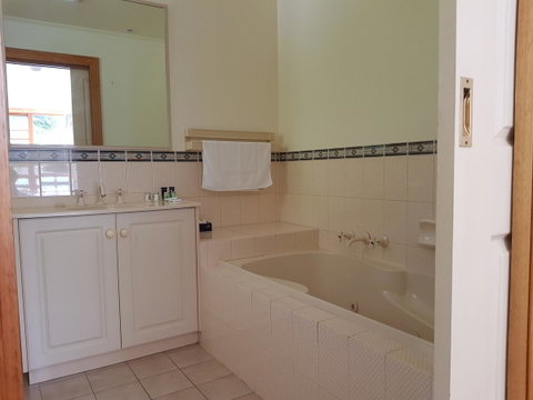 Cradle Forest Inn - Accommodation QLD 3