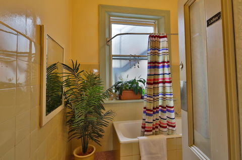 Astor Private Hotel - Accommodation QLD 12