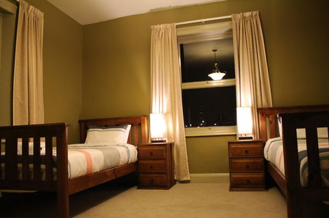 The Tasmanian Inn - Accommodation QLD 39