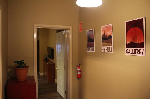 The Tasmanian Inn - Accommodation QLD 11