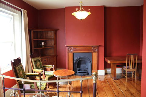 The Tasmanian Inn - Accommodation QLD 30