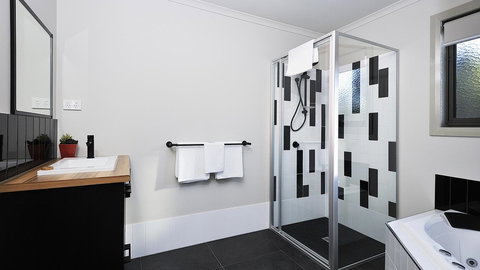 NRMA Port Arthur Holiday Park - Accommodation QLD 5