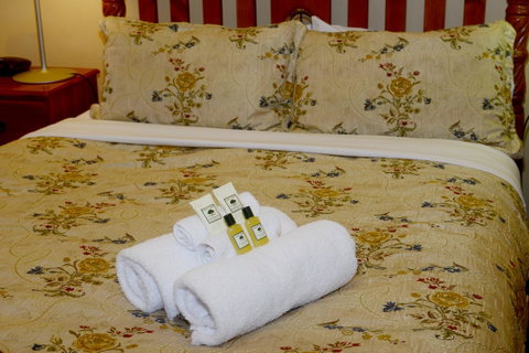 Edinburgh Gallery Bed & Breakfast - Accommodation QLD 44