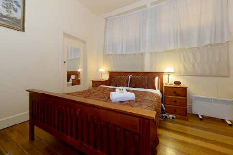 Edinburgh Gallery Bed & Breakfast - Accommodation QLD 11