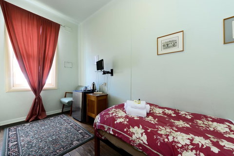Edinburgh Gallery Bed & Breakfast - Accommodation QLD 29