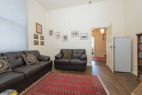 Edinburgh Gallery Bed & Breakfast - Accommodation QLD 3
