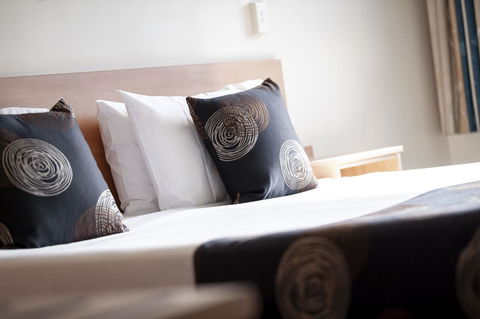 Black Buffalo - Accommodation QLD 5