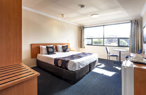 Black Buffalo - Accommodation QLD 0