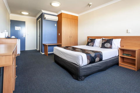 Black Buffalo - Accommodation QLD 9