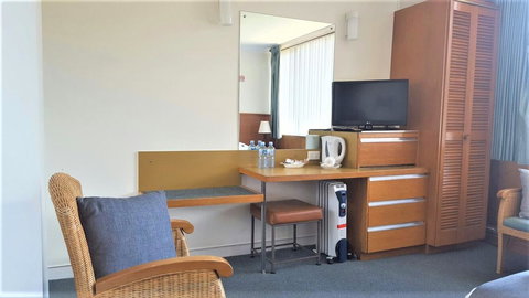 Mt Lyell Motor Inn - Accommodation QLD 21