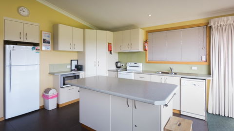 Arthur Riverfront And Sea Lodge Downstream - Accommodation QLD 11