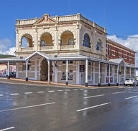The Empire Hotel - Accommodation QLD
