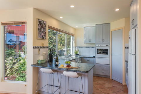 Isle Of Views - Accommodation QLD 6