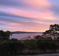 GRANITE BEACH HOUSE  Bay of Fires - Accommodation QLD