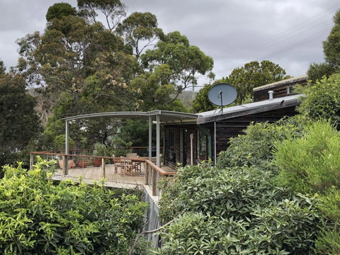 HIDDEN HAVEN Binalong Bay - Accommodation QLD 0