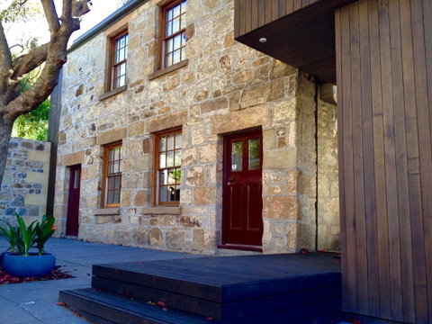 Blue Magnolia - Accommodation QLD 1
