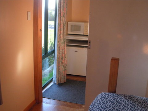 Bridport Seaside Lodge - Accommodation QLD 7