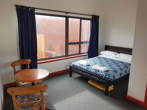 Little Nee's - Accommodation QLD 9