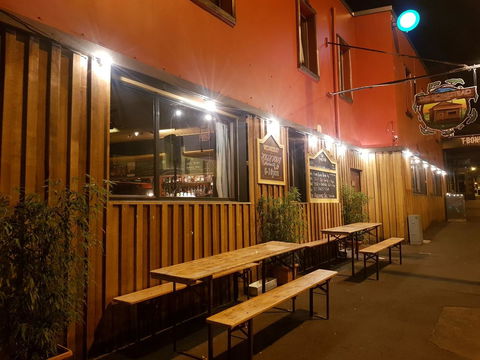 Little Nee's - Accommodation QLD 2