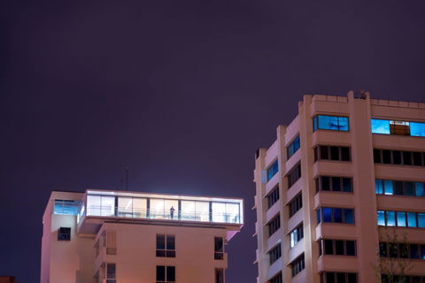 Avalon City Retreat - Accommodation QLD 14