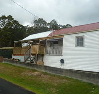Riders Hut - Derby - Accommodation QLD