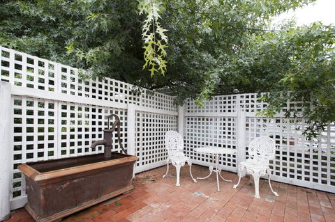 White Dove Cottage Bed And Breakfast - Accommodation QLD 8