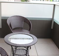 Poplar Box Hill Apartment - Accommodation QLD