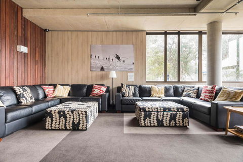 Buller Central Hotel - Accommodation QLD 4