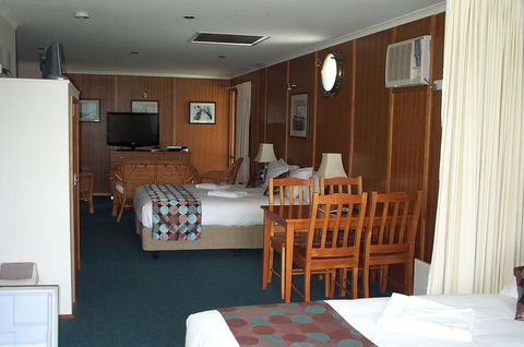 Point Lonsdale Guest House - Accommodation QLD 2
