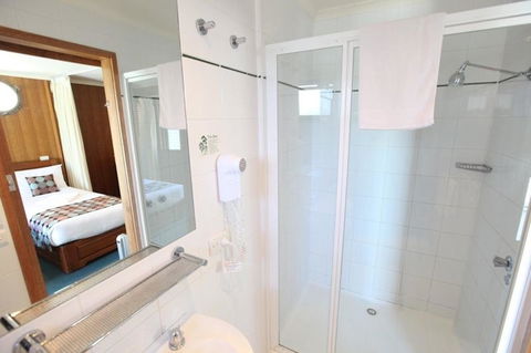 Point Lonsdale Guest House - Accommodation QLD 23