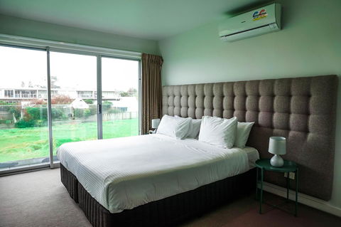 The Apollo - Accommodation QLD 18