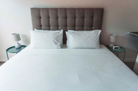 The Apollo - Accommodation QLD 6
