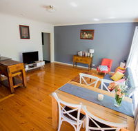 Flora Hill Creek Views - Accommodation QLD