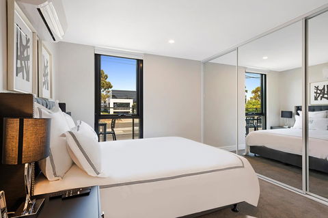 Manhattan Apartments - Notting Hill - Accommodation QLD 10