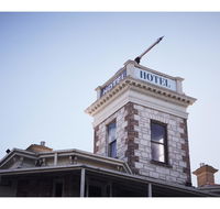 Hotel Sorrento - Accommodation QLD