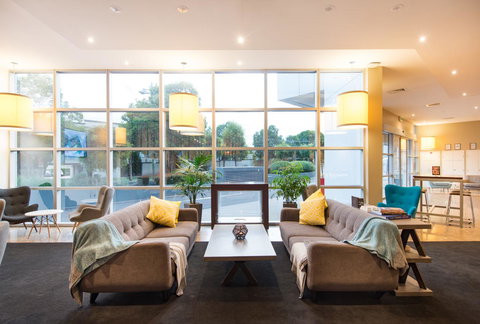 Ibis Melbourne - Glen Waverley - Accommodation QLD 4