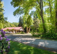 Avalon House - Accommodation QLD