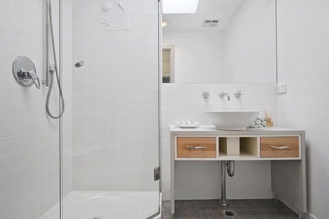 Oceanic Sorrento - Accommodation QLD 10