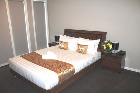 Atarhi Villas - Melbourne - Accommodation QLD 8