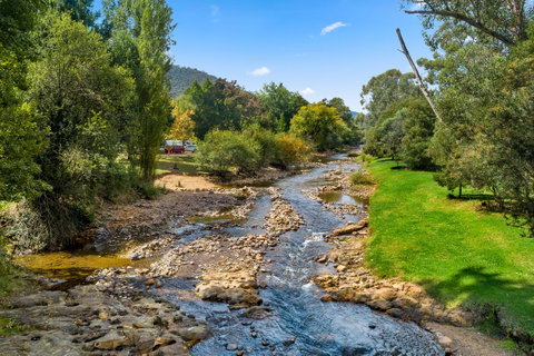 Bright Riverside Holiday Park - Accommodation QLD 3