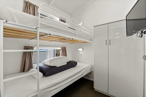 Bright Riverside Holiday Park - Accommodation QLD 7
