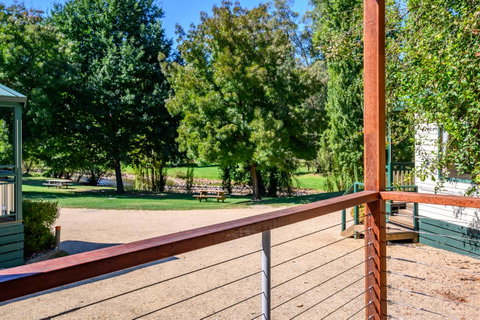 Bright Riverside Holiday Park - Accommodation QLD 38
