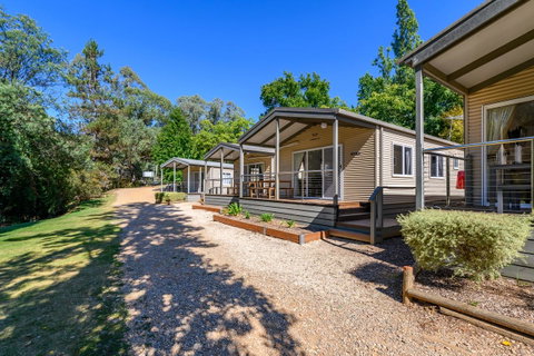 Bright Riverside Holiday Park - Accommodation QLD 4