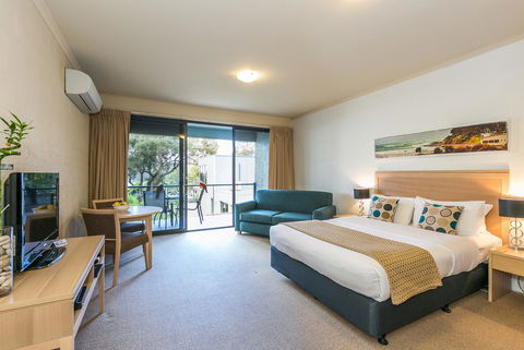 Lorne Surf Apartments - Accommodation QLD 27