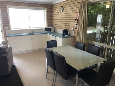 Port Campbell Parkview Motel & Apartments - Accommodation QLD 44
