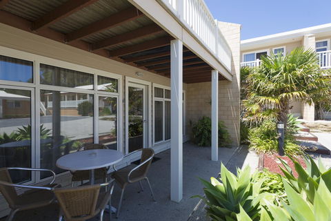 Port Campbell Parkview Motel & Apartments - Accommodation QLD 35