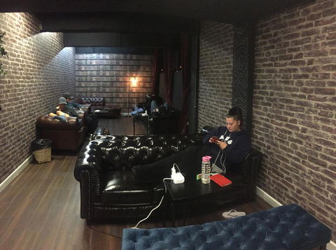 Europa Melbourne - Accommodation QLD 6